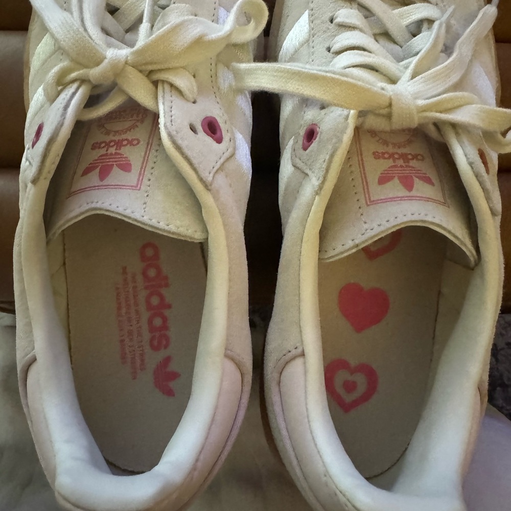The adidas Sambae Ivory Pink Fusion (Women's) - Picture 2 of 5